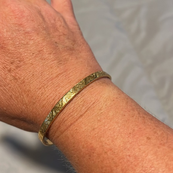 Gorjana bangle bracelet - Picture 4 of 8